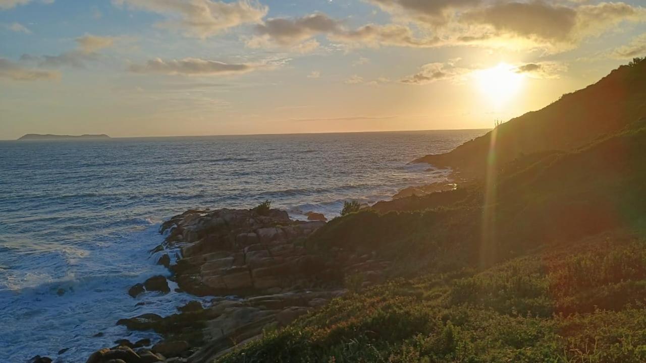 Apartamento Com Piscina - Garopaba - Praia Da Gamboa Esterno foto