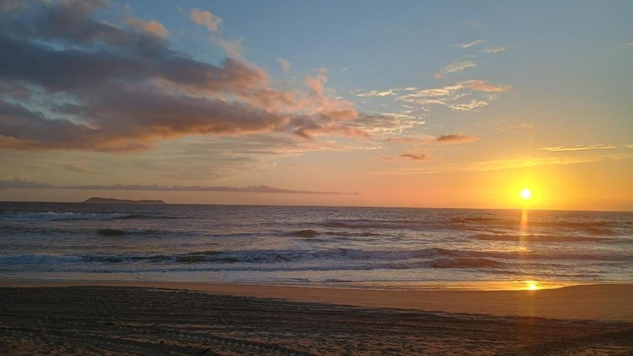 Apartamento Com Piscina - Garopaba - Praia Da Gamboa Esterno foto