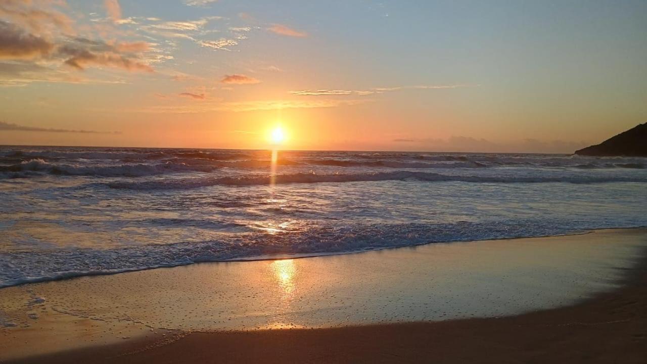 Apartamento Com Piscina - Garopaba - Praia Da Gamboa Esterno foto